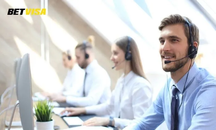 Chăm sóc khách hàng Betvisa  Vì sao nên liên hệ chăm sóc khách hàng khi đặt cược tại Betvisa